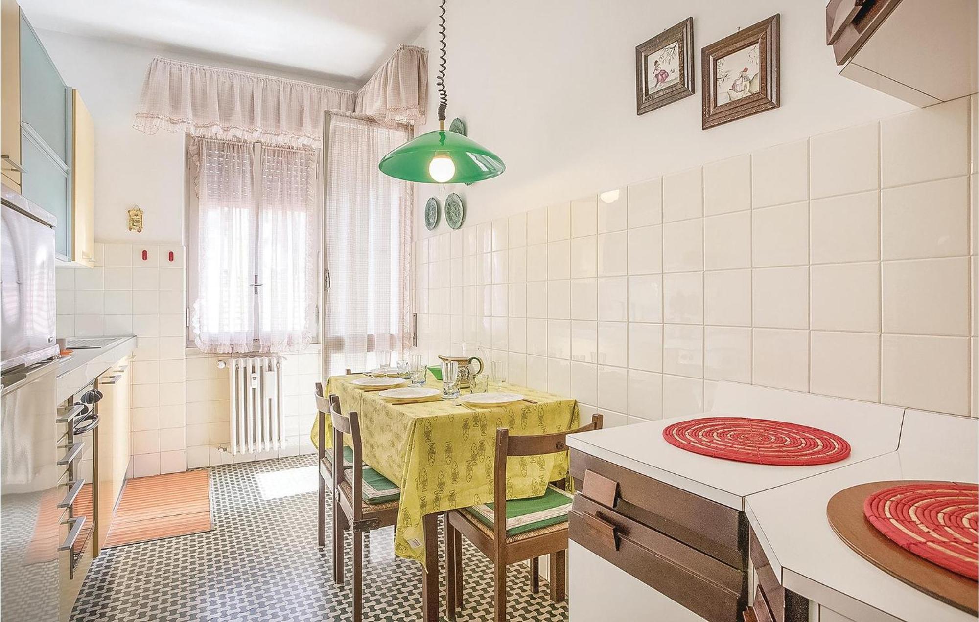 Awesome Apartment In Rapallo Ge With Kitchen SantʼAnna Esterno foto